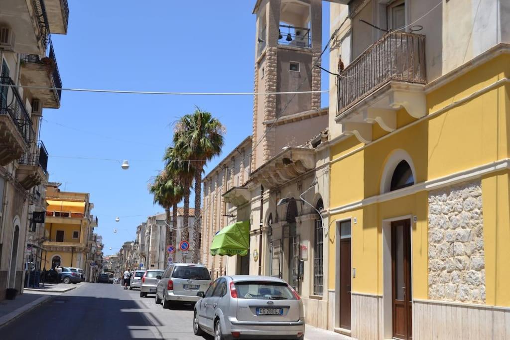 Casa Vacanze Trinisula Sicily Home Scicli Exteriör bild